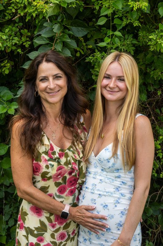 Mother & daughter