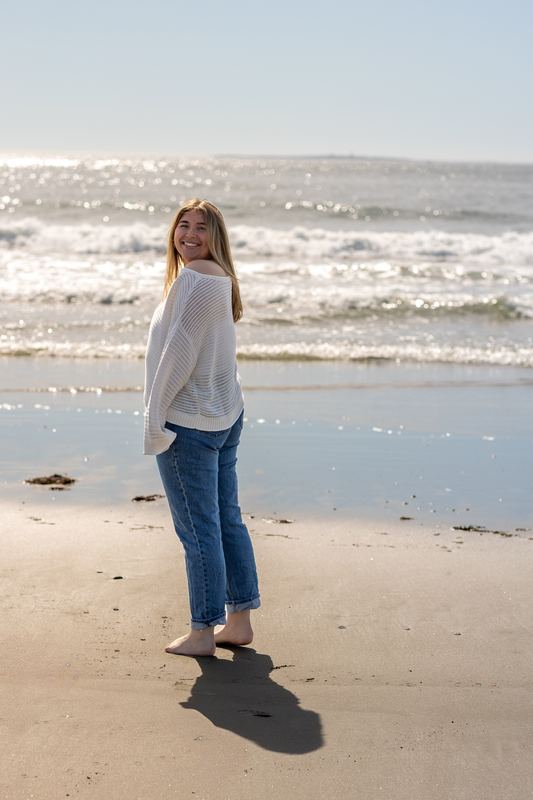 Turning back toward the waves